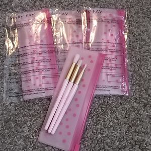 Mary Kay Mini Essential Brush Set
